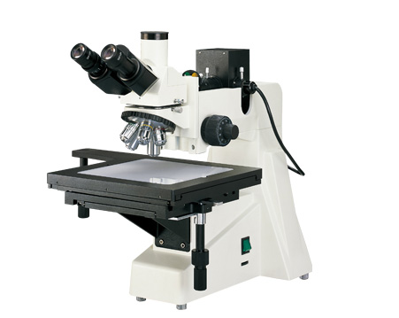 Large platform upright metallographic microscope