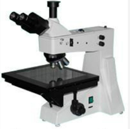 Large platform metallographic microscope